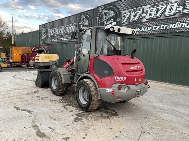 takeuchi-tw60-2-image-2