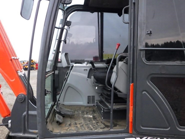 2024-doosan-dx60-9c-hydraulic-excavator-image-21