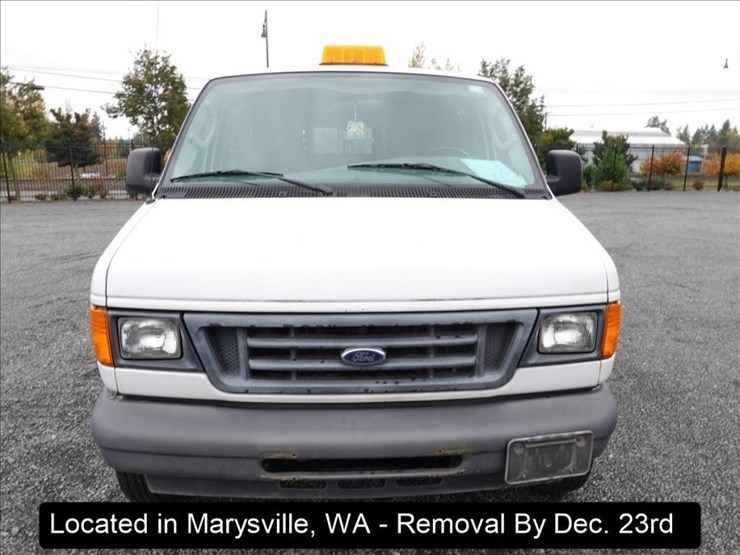 2006-ford-e350-image-11