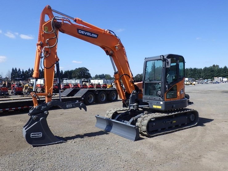 2023-develon-dx85r-3-hydraulic-excavator-image-1