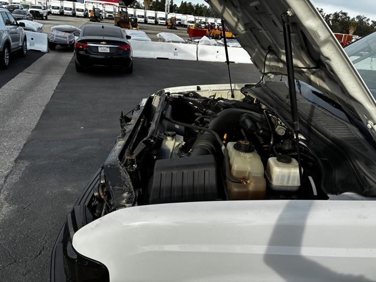 2010-ford-f350-image-6