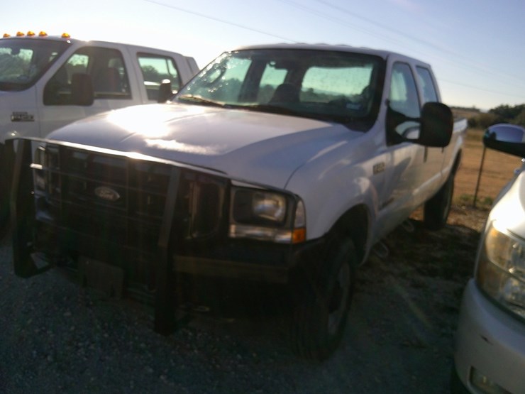 2004-ford-f350-image-1