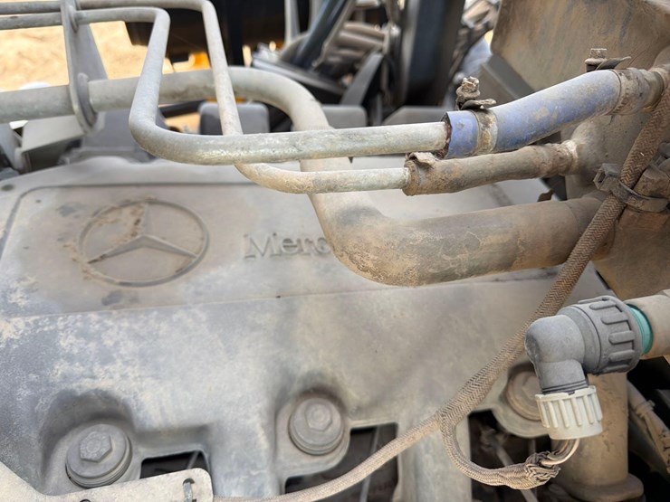 2017-bell-b50d-image-17