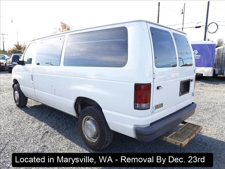 2005-ford-e350-image-11