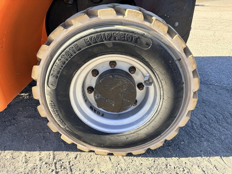 jlg-6s-18a-telescopic-reach-lift-image-12