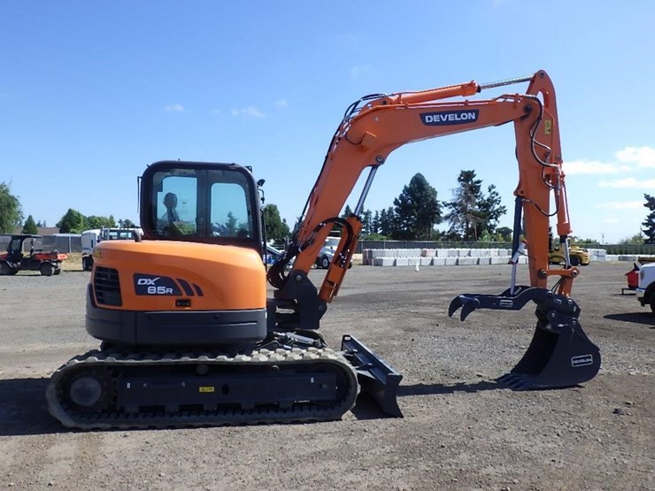 2023-develon-dx85r-3-hydraulic-excavator-image-3