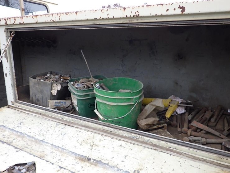 international-4700-image-8