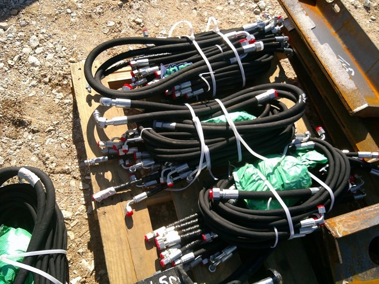 (1)-set-future-hoses-f/-mini-excavator-image-1