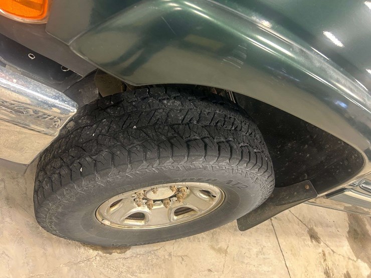 2001-chevrolet-2500-image-8