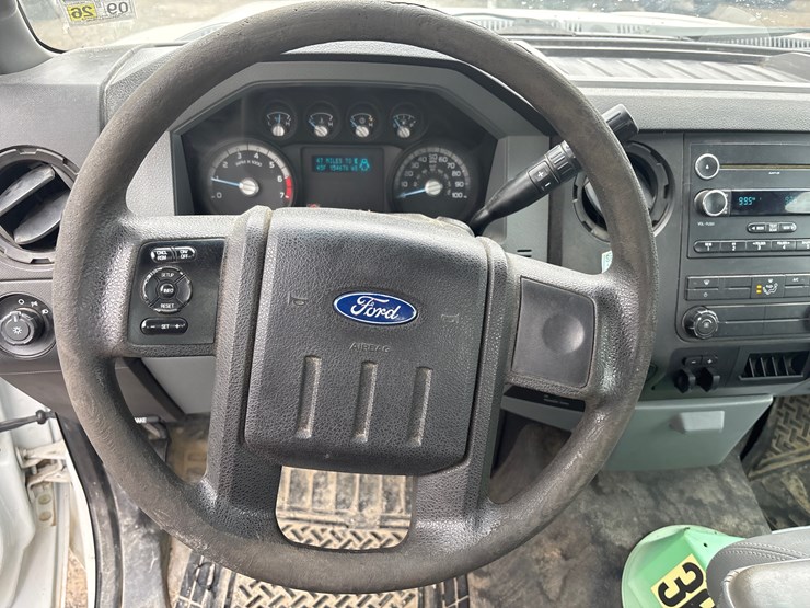 2012-ford-f250-image-9