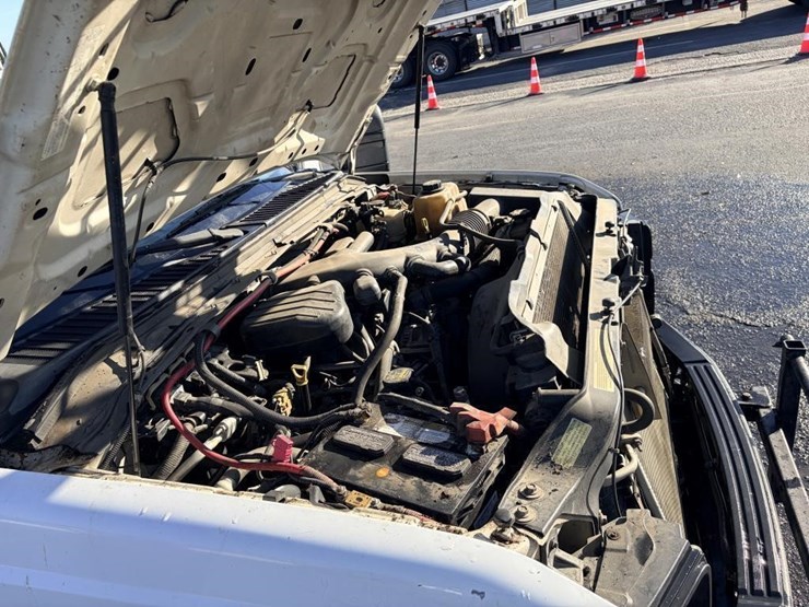 2010-ford-f450-image-8