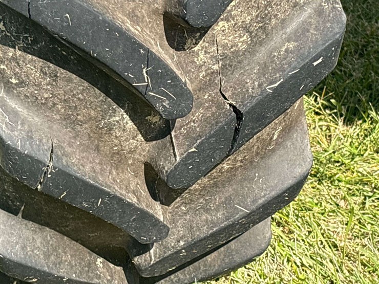 john-deere-7130-image-10