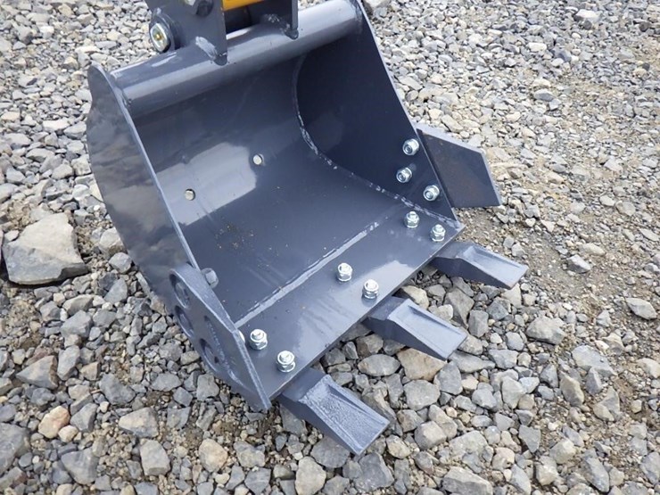 2025-sdlanch-sdle20-hydraulic-excavator-image-5