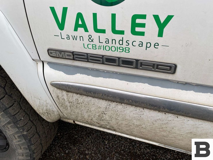 2006-gmc-sierra-2500-image-13