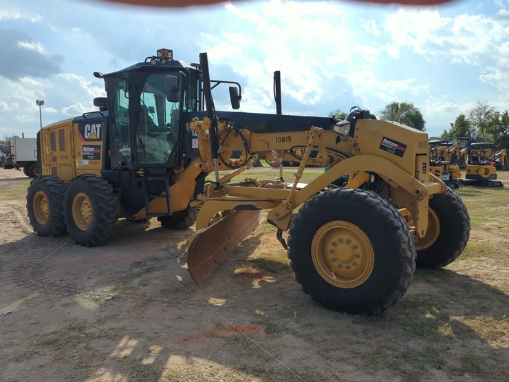 caterpillar-12m3-image-3