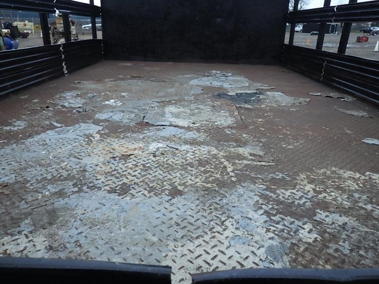 2007-ford-lcf-image-9