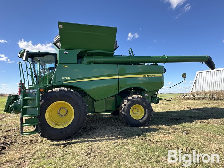 john-deere-s780-image-8