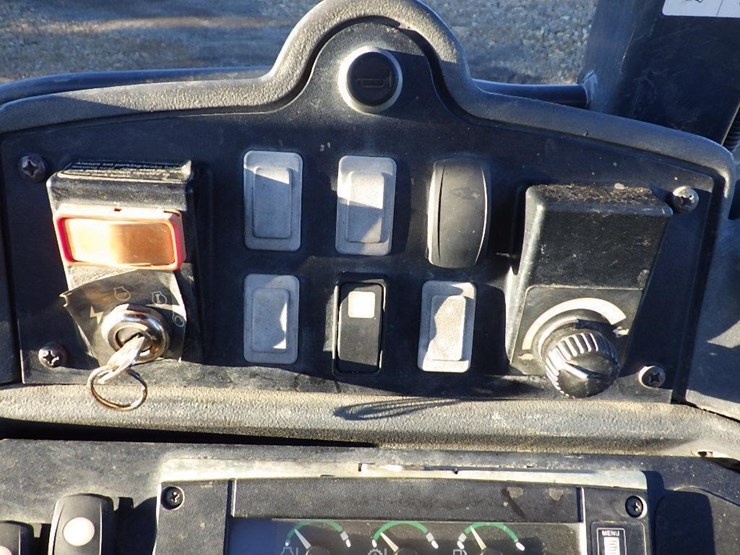 deere-310sj-image-34