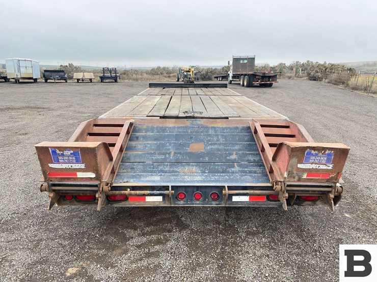 2002-towmaster-t-20-image-4