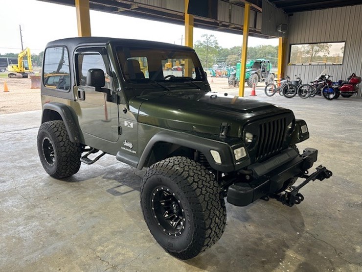 jeep-wrangler-image-2