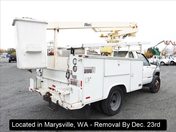 1999-gmc-3500-image-16