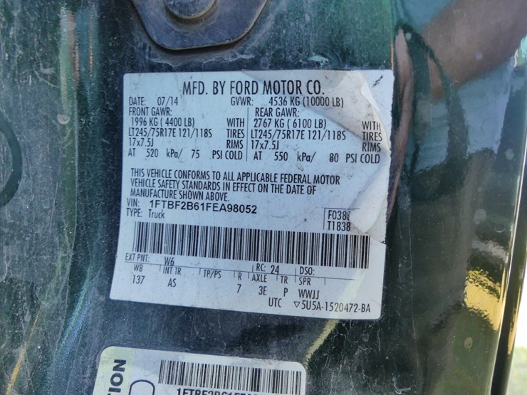 2015-ford-f250-xl-image-13