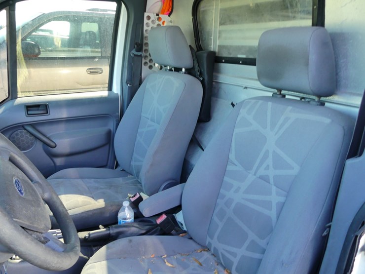 2013-ford-transit-connect-image-11