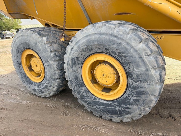 2017-bell-b50d-image-8