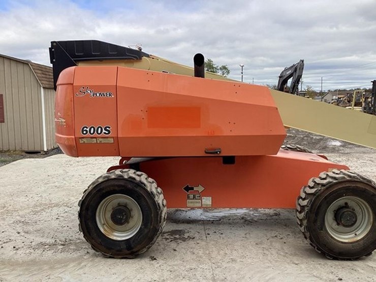 2007-jlg-600s-image-5