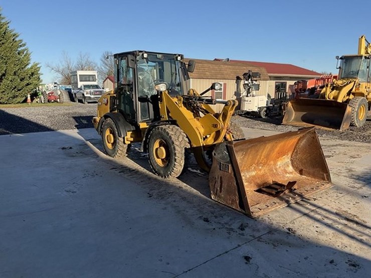 caterpillar-906m-image-6