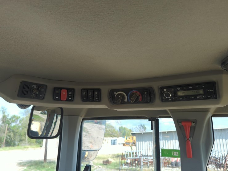 2019-caterpillar-930-image-14