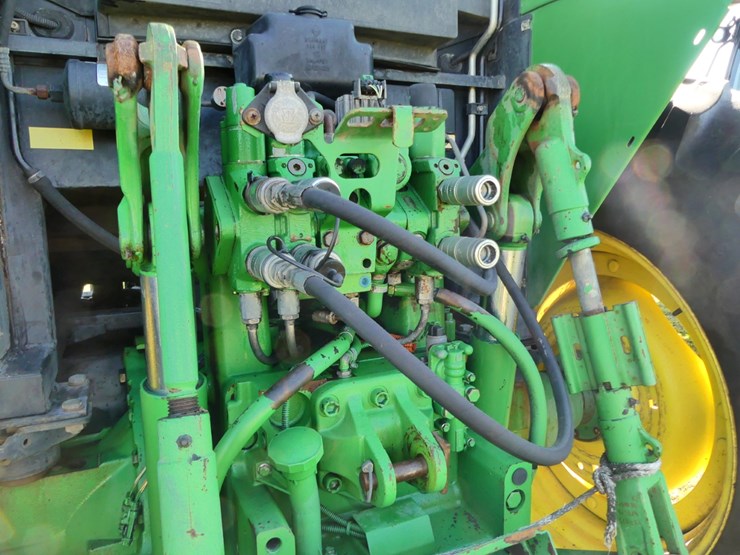 john-deere-6125-image-6