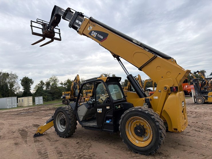 2019-caterpillar-tl1255-image-6