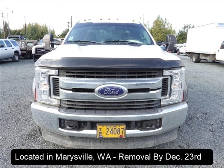 2018-ford-f550-image-36