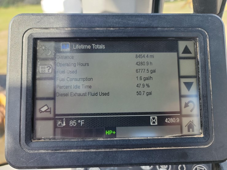 2020-caterpillar-926-image-17