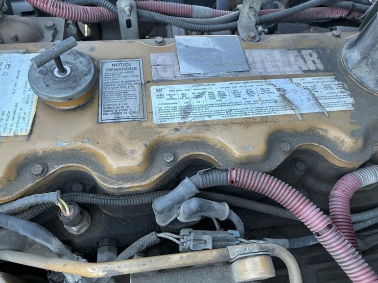 2001-freightliner-dump-truck-image-9