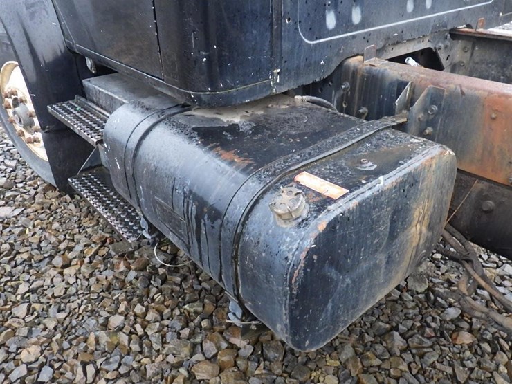 1992-international-4900-image-13