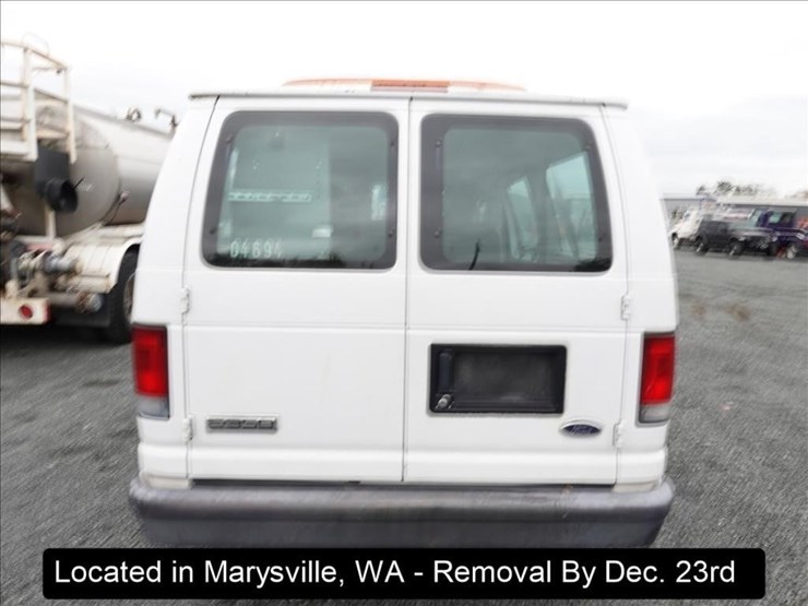 2006-ford-e350-image-16