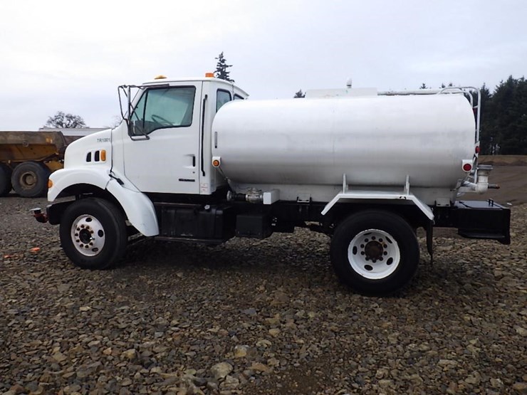 1999-ford-sterling-s/a-water-truck-image-8