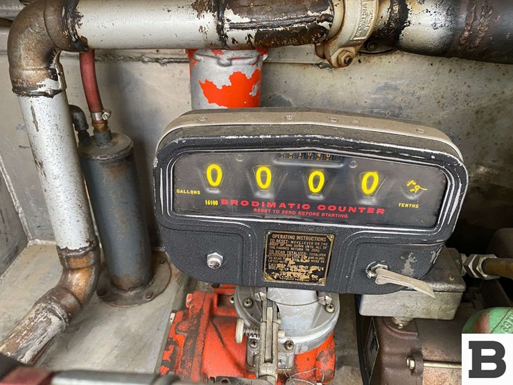 1984-international-s1954-image-42