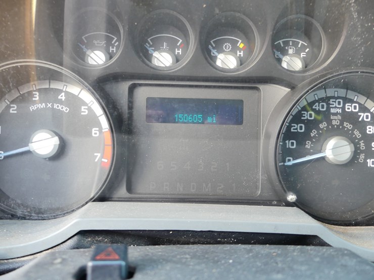 ford-f250-xl-image-14