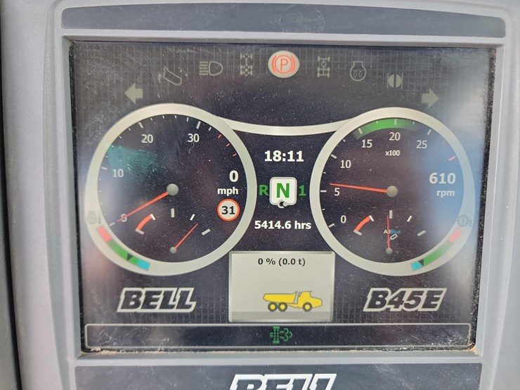 2022-bell-b45e-image-16