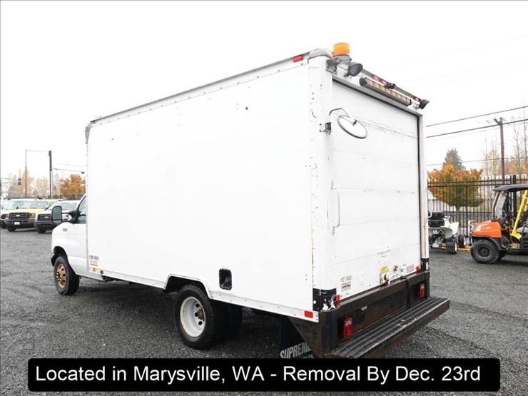 2003-ford-e350-image-10