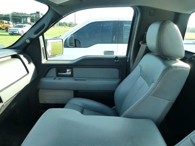 2013-ford-f150-xl-image-9