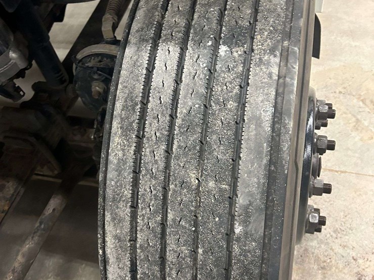 2016-international-prostar-image-21