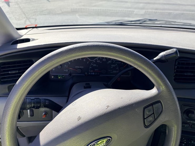 2003-ford-windstar-image-14