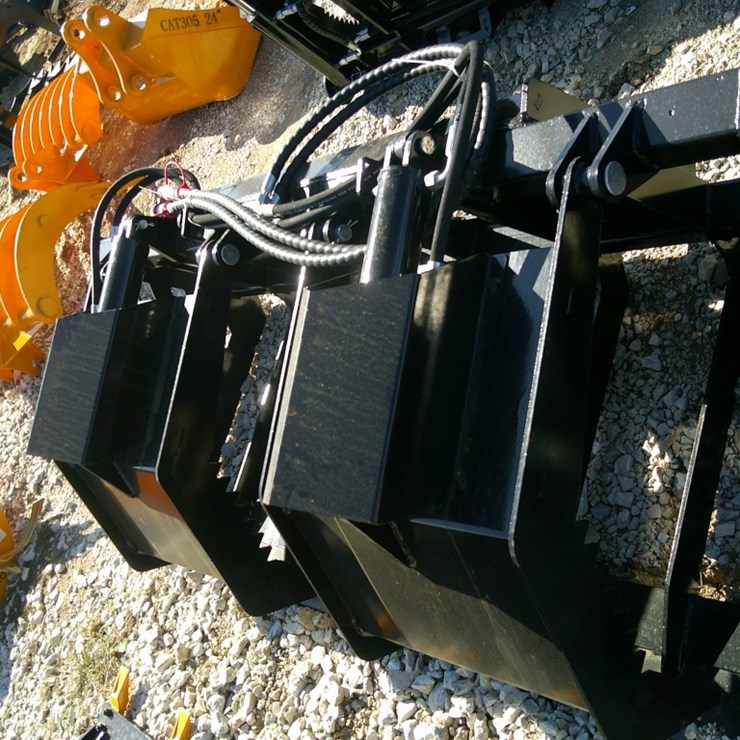 FUTURE 72" HOLLOW WOOD GRABBER F/ SKID STEER