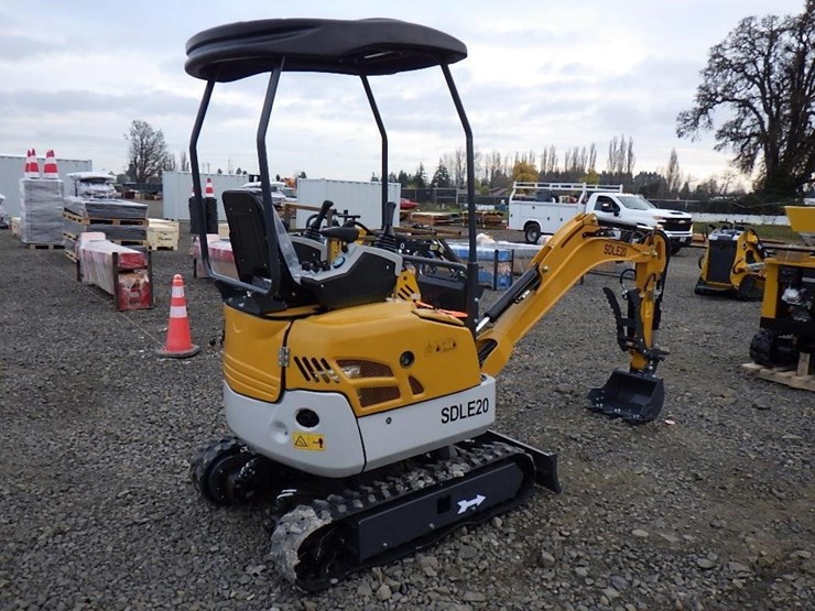 2025-sdlanch-sdle20-hydraulic-excavator-image-3