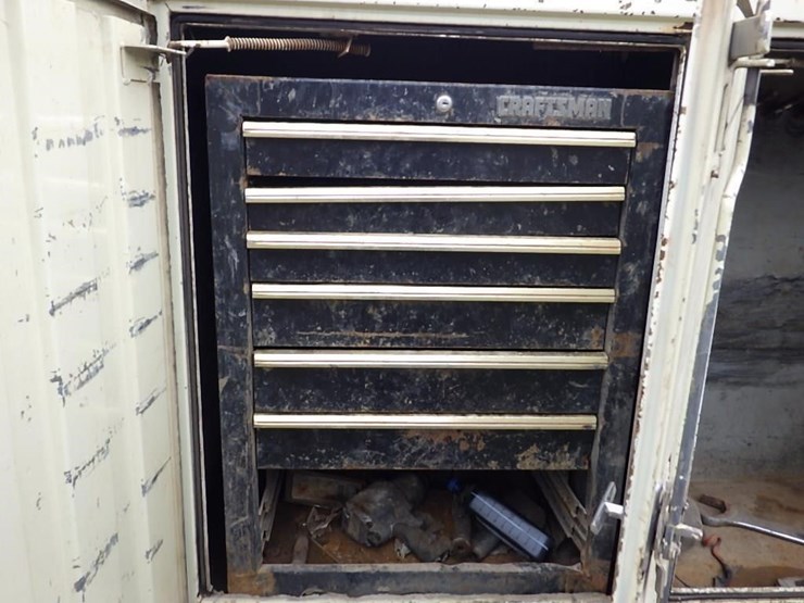 international-4700-image-10