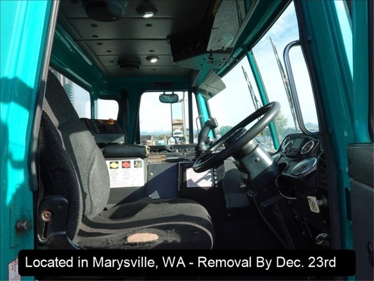 2015-wayne-curbtender-image-16